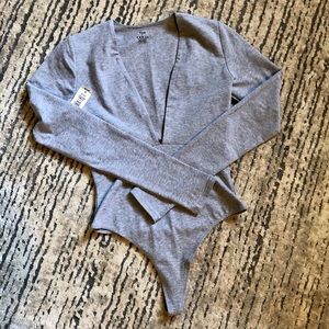 Aritzia TnA Long Sleeve Bodysuit